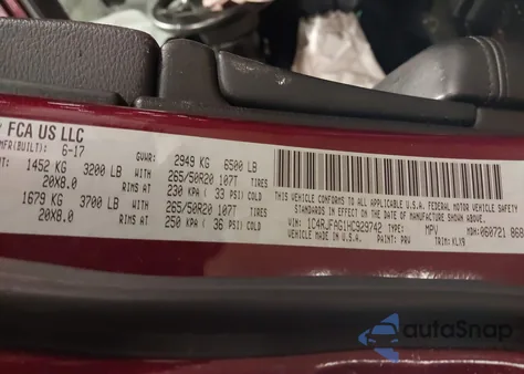 2017 Jeep Grand Cherokee Altitude 4X4 z USA, uszkodzony, nr VIN 1C4RJFAG1HC929742